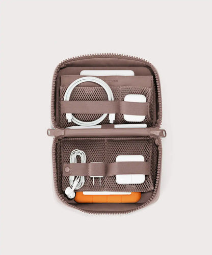 Arlo Tech Organizer