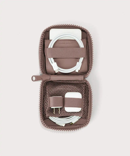 Arlo Tech Organizer