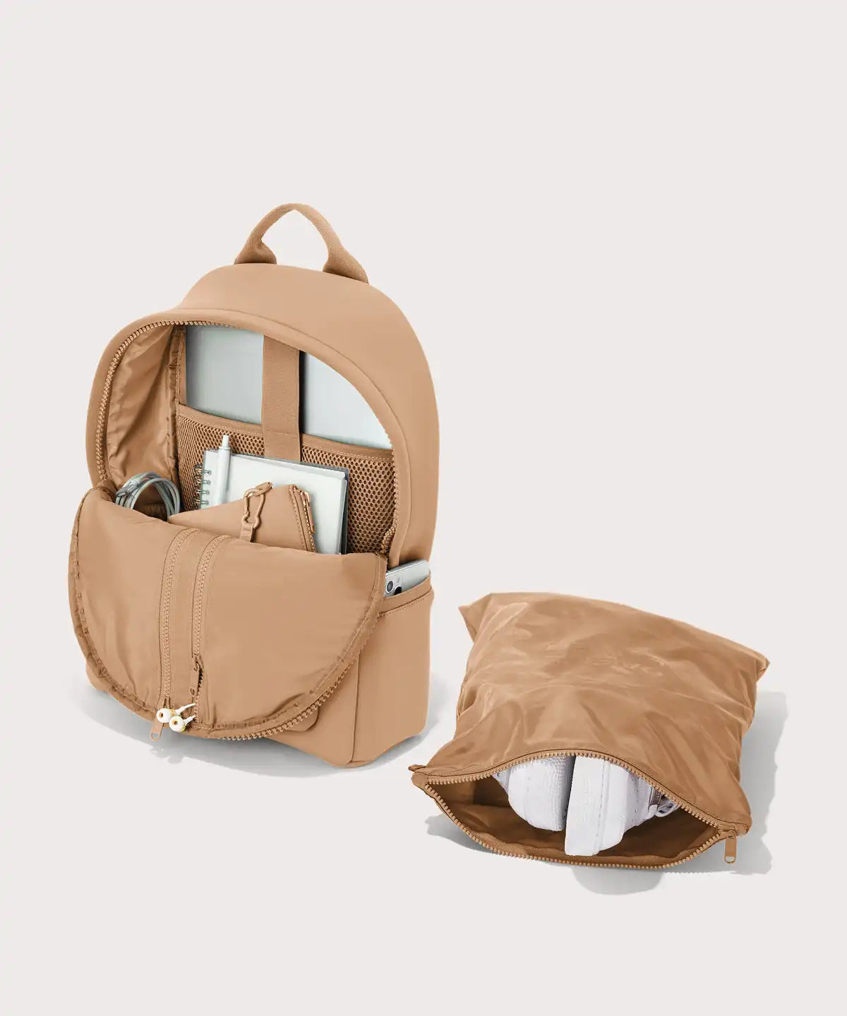 Dakota Backpack in Onyx, Small