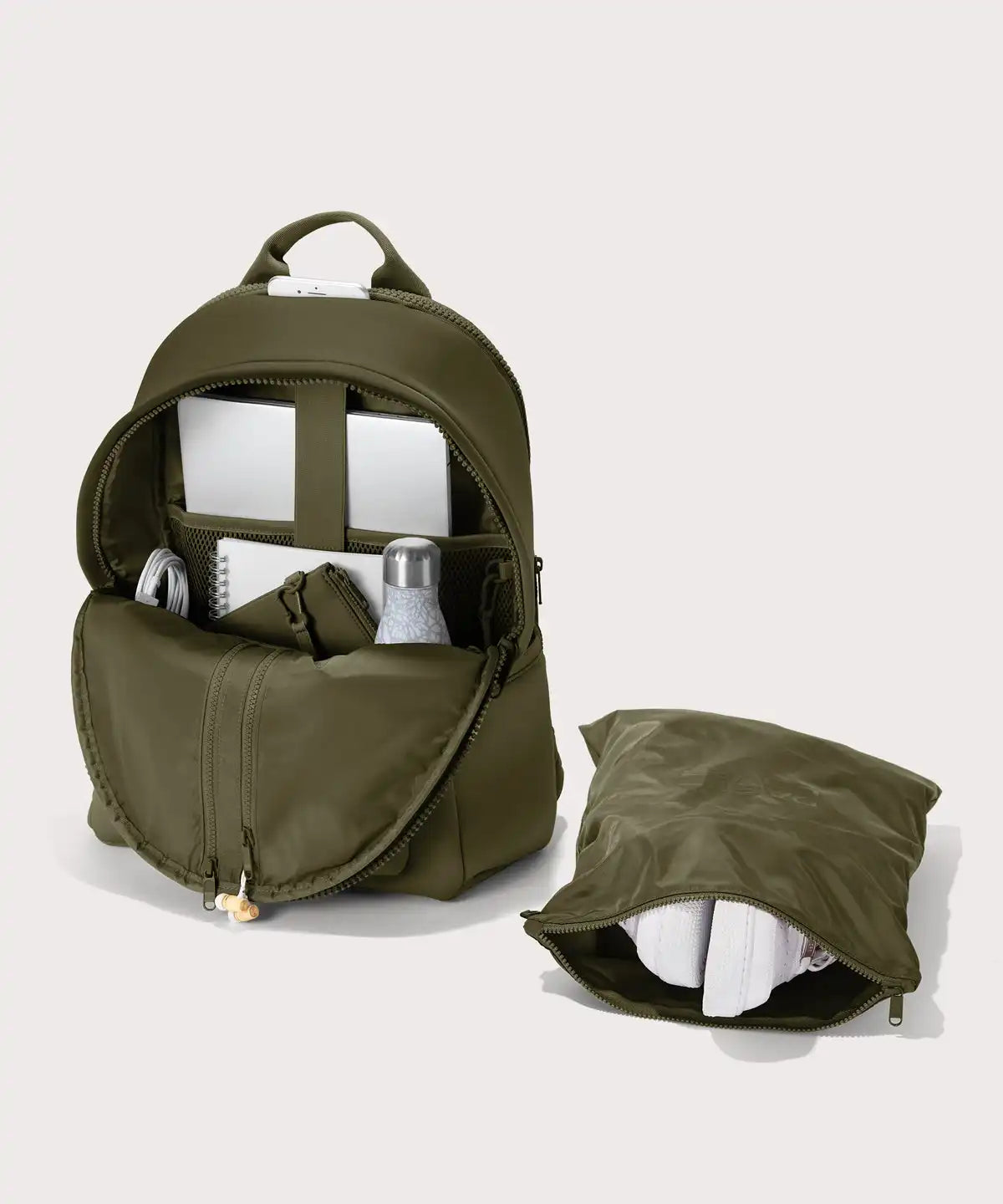Dakota Backpack in Onyx, Small