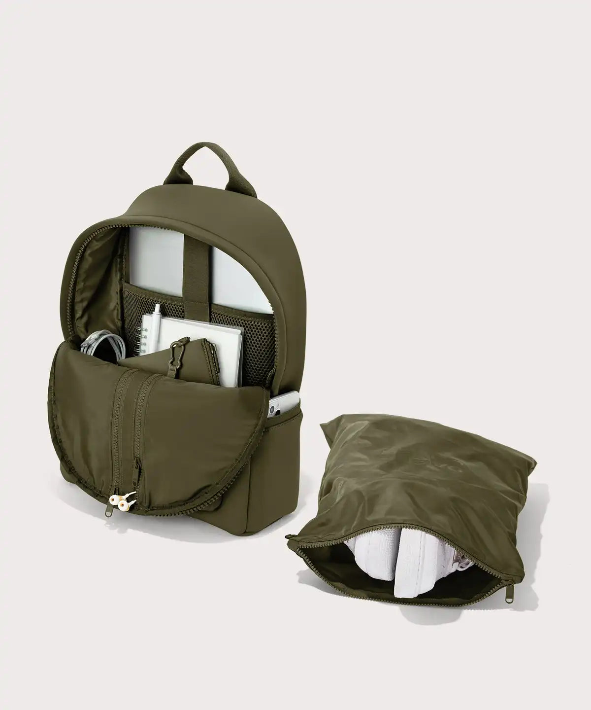 Dakota Backpack in Onyx, Small