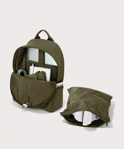 Dakota Backpack in Onyx, Small
