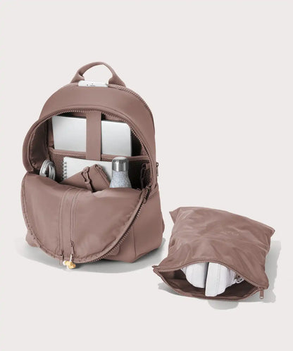 Dakota Backpack in Onyx, Small