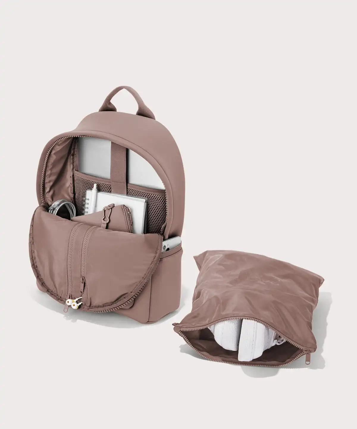 Dakota Backpack in Onyx, Small