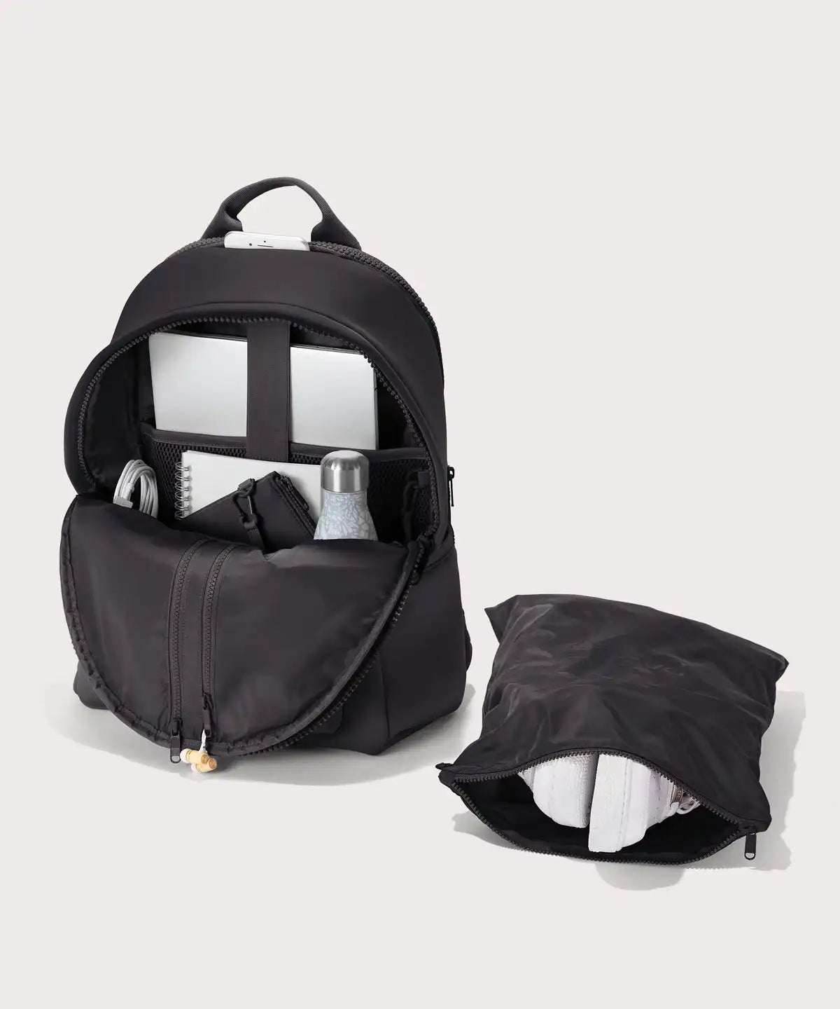 Dakota Backpack in Onyx, Small