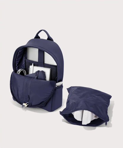 Dakota Backpack in Onyx, Small