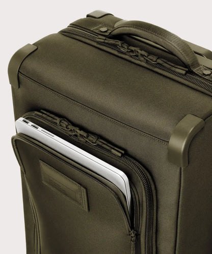 Seattle Carry-On Luggage